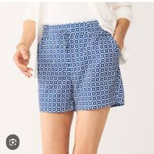 Croft & Barrow White and Blue Patterned